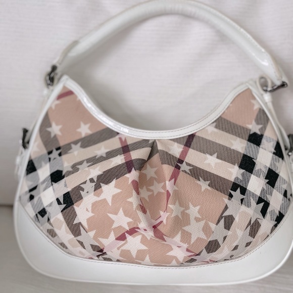 BURBERRY Patent Supernova Check Stars Small Hernville Hobo - Picture 3 of 8